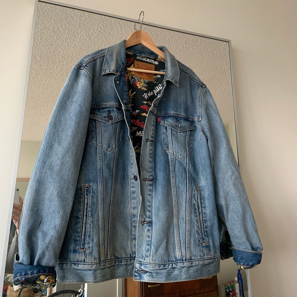 LEVIS TROPICAL LINING DENIM JACKET, SIZE XL